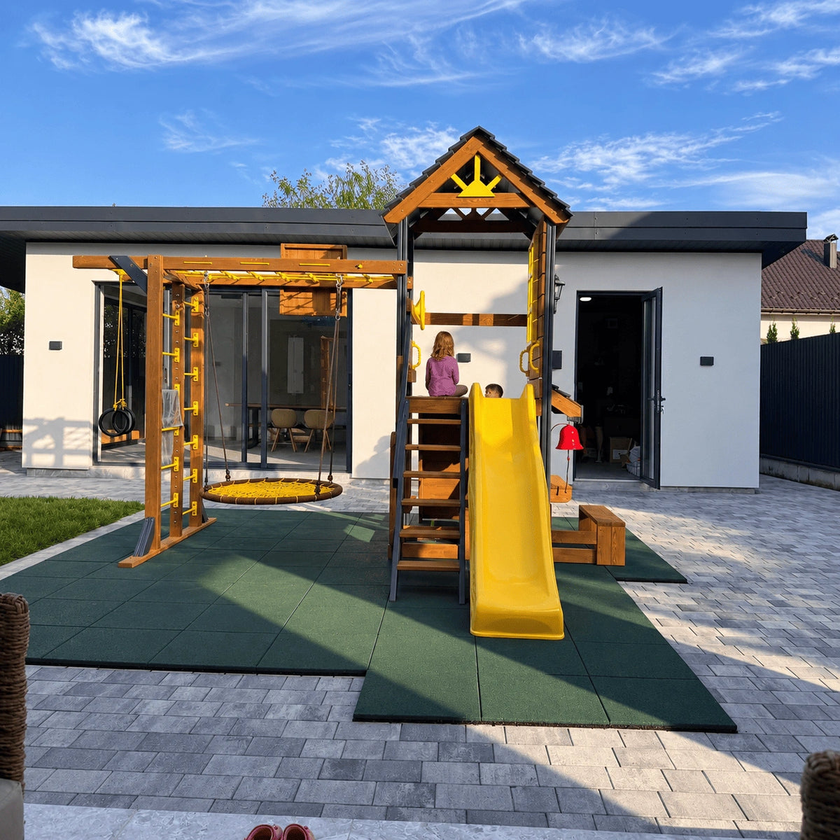 Merry Yard MaxPlay Kids Playhouse