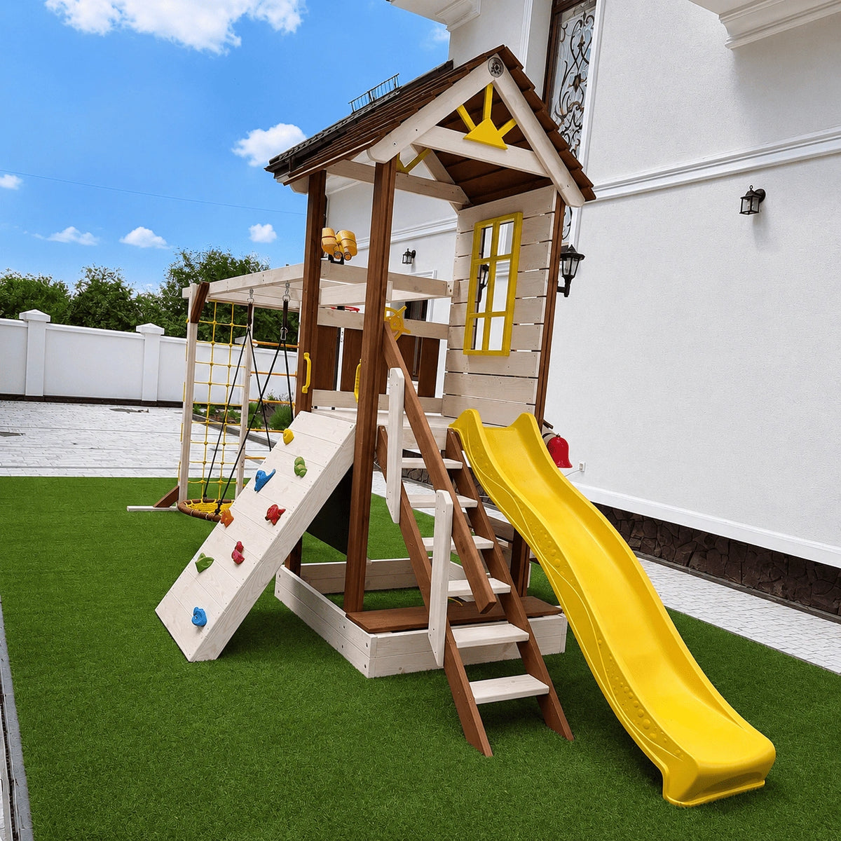 Merry Yard MaxPlay Kids Playhouse